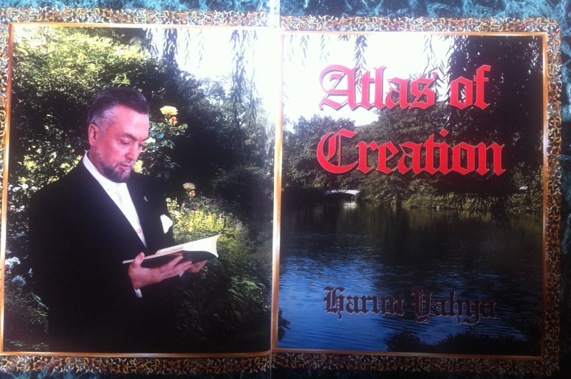 Frontispiece to the Atlas of Creation.