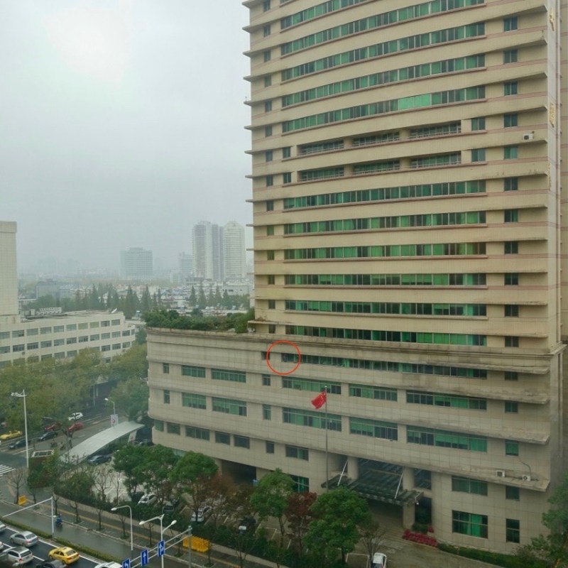 man-on-the-5th-floor-1